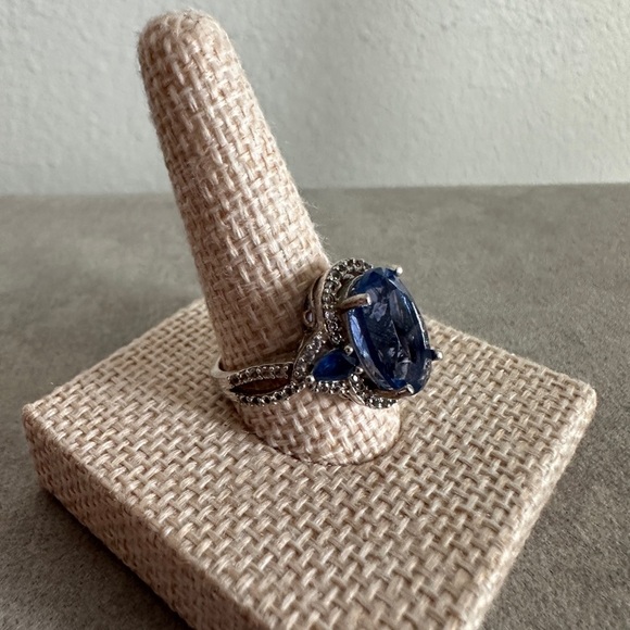 Color Change Florite Ring 6.79ct by Colleen Lopez - Picture 7 of 15